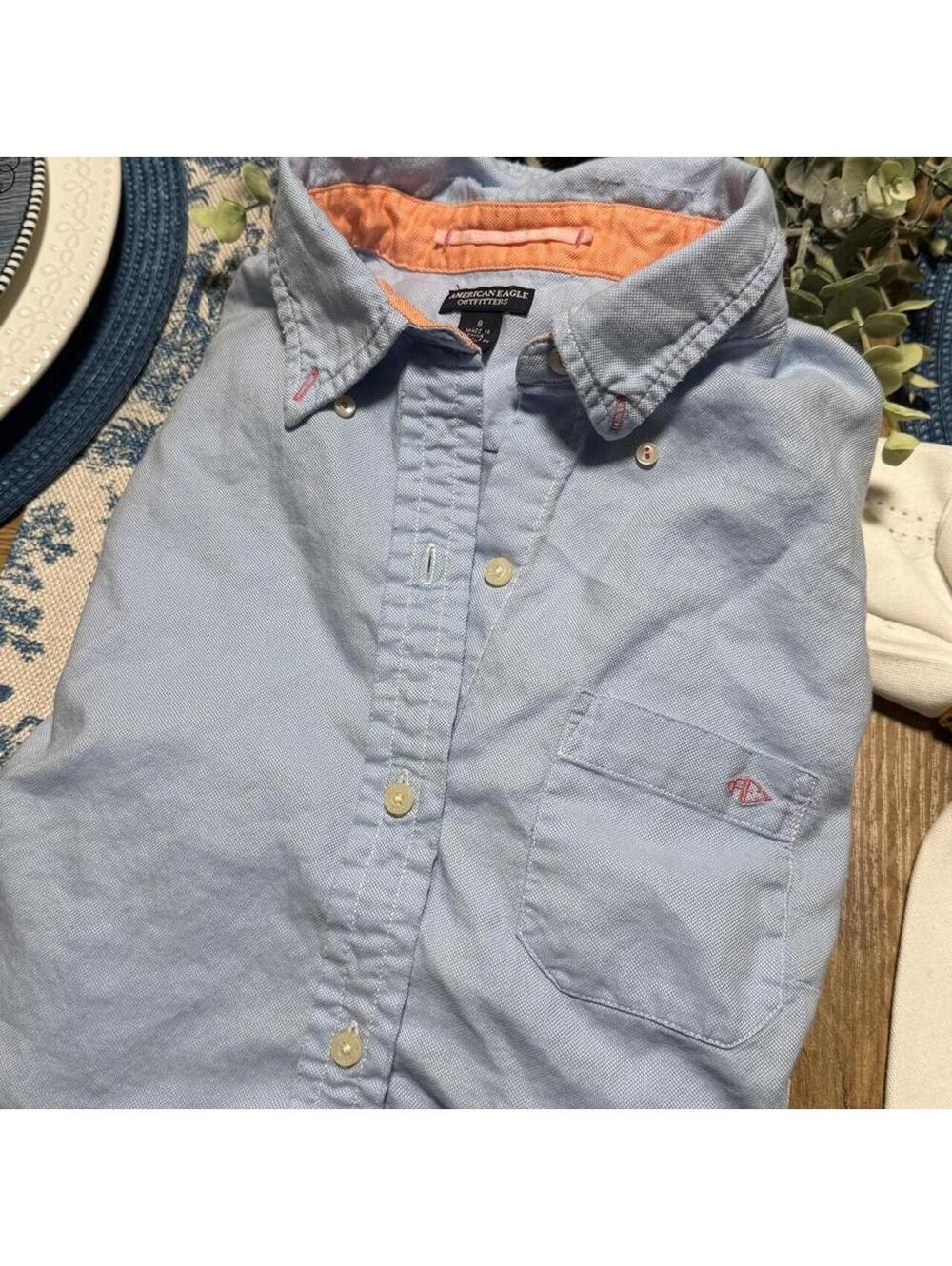American Eagle Women's Blue Shirt